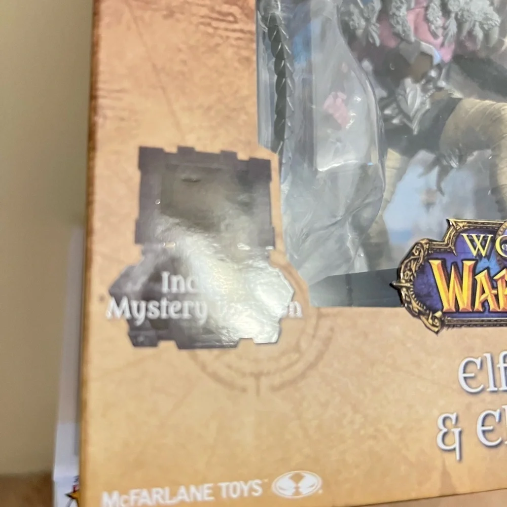 McFarlane Toys World of‎ Warcraft Night Elf:Druid Rogue Action Figure Rare Games